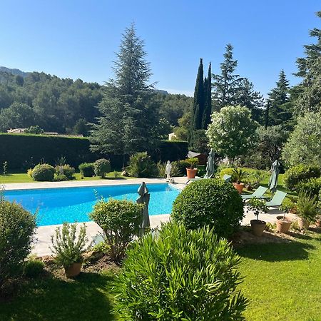 Le Clos Serein Le Beausset Exterior photo